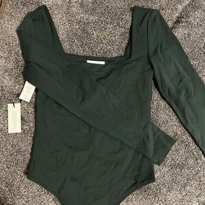 NWT Aritzia Contour Square Neck Body Suit in Dark Green